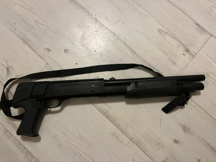 Fusil à pompe Spring  + BB loader + billes