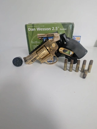 ASG Revolver Dan Wesson 2.5 Gold (ASG) bon état 