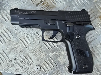 SIG sauer P226 marui