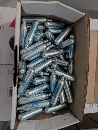Lot de 80 cartouches de CO2 SwissArms
