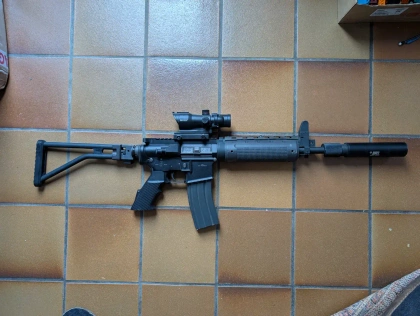 Vends G&G LR-300 GC300L AEG Guay Guay - Noir