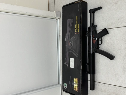     WE Apache MP5 SD GBBR état neuf