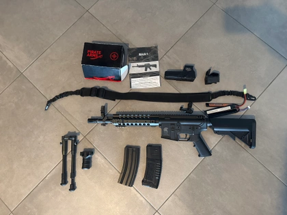 M4A1- S&T Armement très bon état 