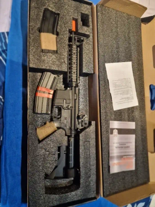 M4 GBBR golden eagle