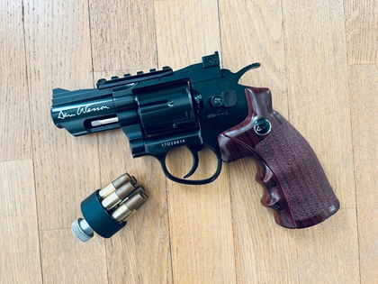 DAN WESSON 2.5
