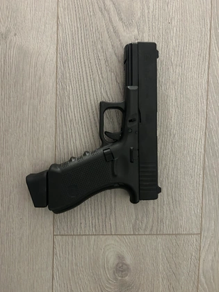 Glock 17 gen 4 vfc co2