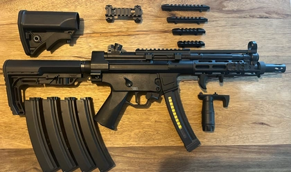 MP5 CYMA PLATINUM CM041H