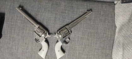 Combo 2 revolvers SAA 45