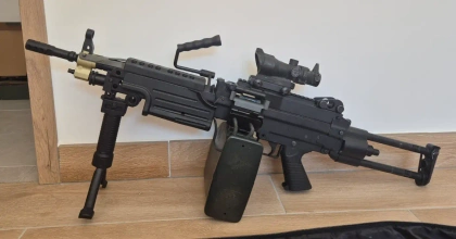 M249
